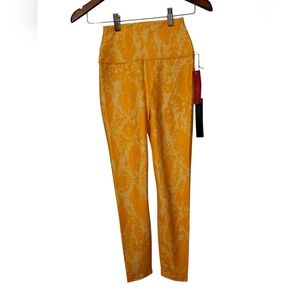 NWT Carbon38 Printed High Rise 7/8 Legging Kumquat Snake Yellow Size XS